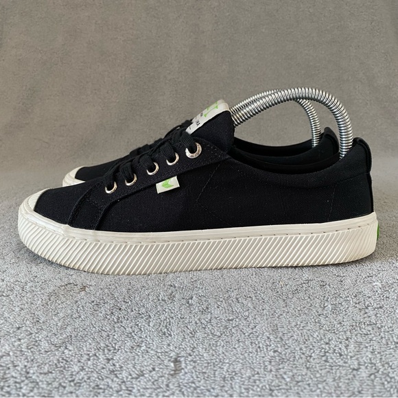 Cariuma Shoes Womens 9 Black OCA Low Top Canvas Sneaker 100103B01W090 - Picture 3 of 7